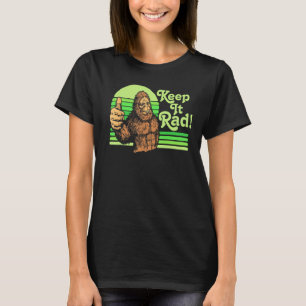 Camiseta Mantenha-O Aceso! Vintage Bigfoot Torna Vinta Engr