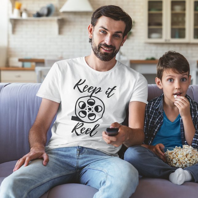 Camiseta Mantenha-o rolo (keep it reel t-shirt)