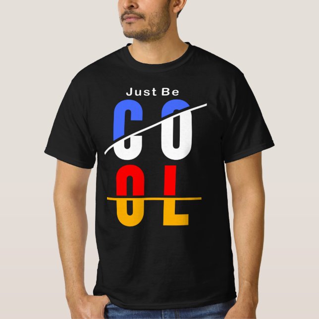 Camiseta Mantenha ou design seu próprio T-Shirt (Frente)