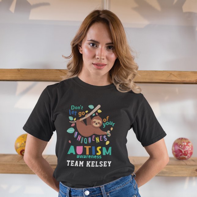 Camiseta Mantenha-Se À Sua Consciência Única E Autismo. (Criador carregado)