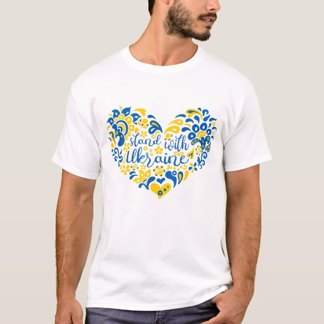 Camiseta Mantenha-se firme com a Ucrânia, com as letras e o (Frente)