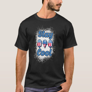 Camiseta Mantenha-Se Legal Pop de Foguete Vermelho E Azul C