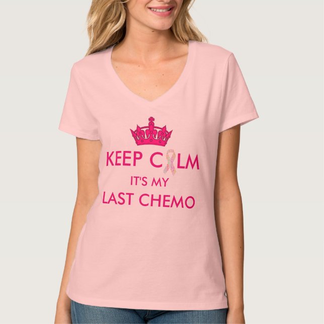 Camiseta Mantenha último Chemo calmo "sobrevivente" sobre (Frente)