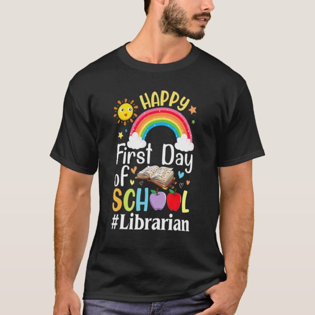 Camiseta Manuais do Arco-Íris Feliz Primeiro Dia da Escola  (Frente)
