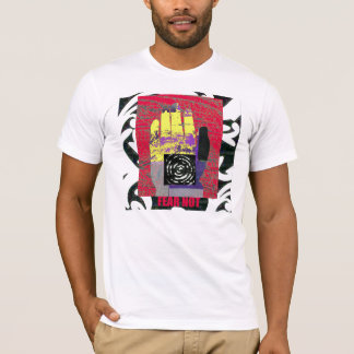 Camiseta Mão de Buddha - amarelo no vermelho