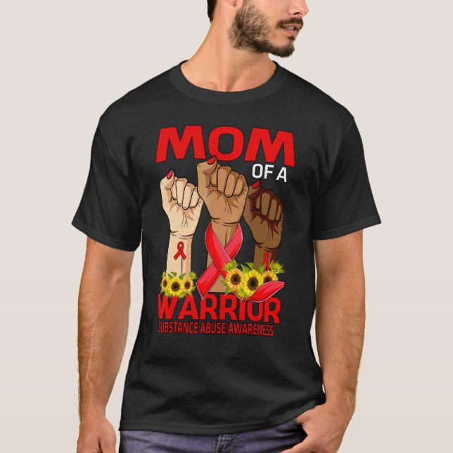 Camiseta Mão Mãe De Uma Substância Guerreira Que Abusa A Co (Frente)