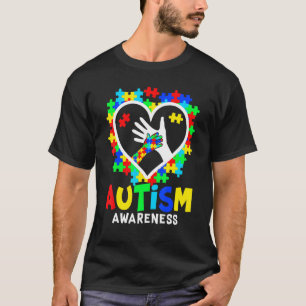 Camiseta Mãos de Conscientização do Autismo no Coração Peça