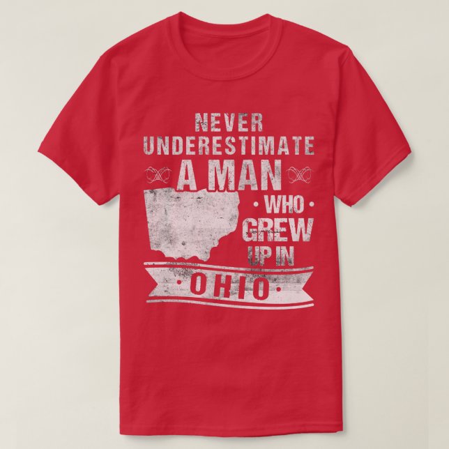 Camiseta Mapa Antigo de Ohio Um Homem Que Cresceu em Ohio (Frente do Design)