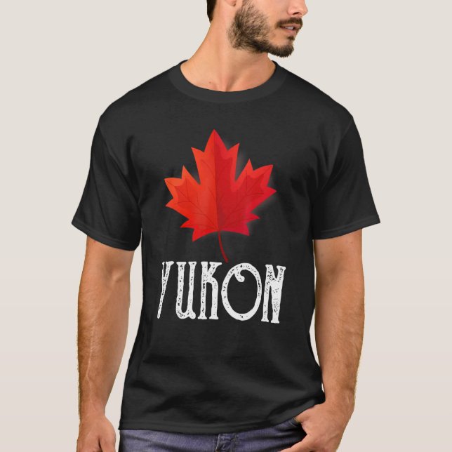 Camiseta Maple Leaf Canada Flag Yukon Canada (Frente)
