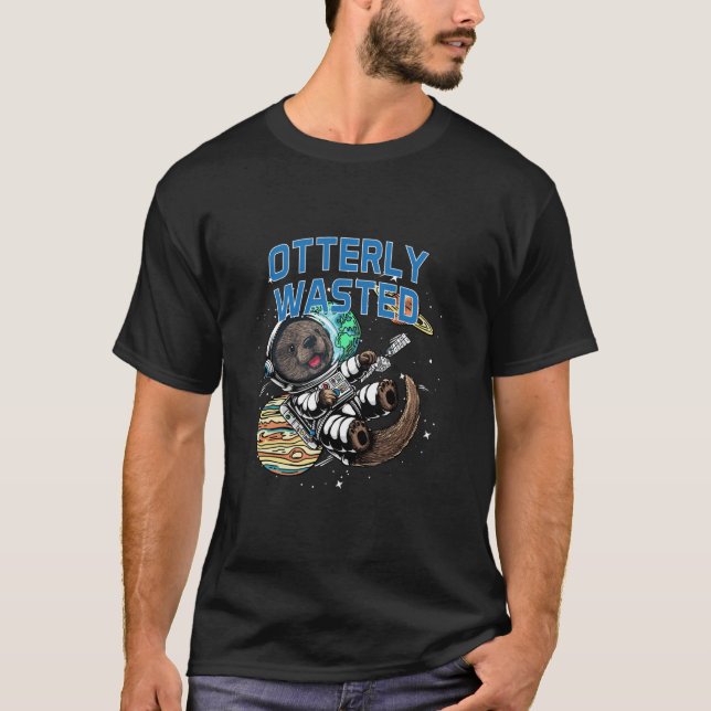 Camiseta Mar De Bebidas Prolongadas Com Bebendo Lontro, Ot (Frente)