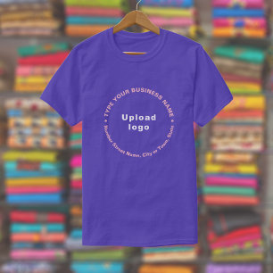 Camiseta Marca comercial no texto de padrão redondo em roxo