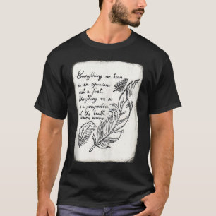 Camiseta Marco Aurélio Citação Com Ilustração Da Pena