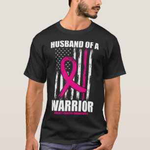 Camiseta Marido de um guerreiro americano Flag Breast Cance