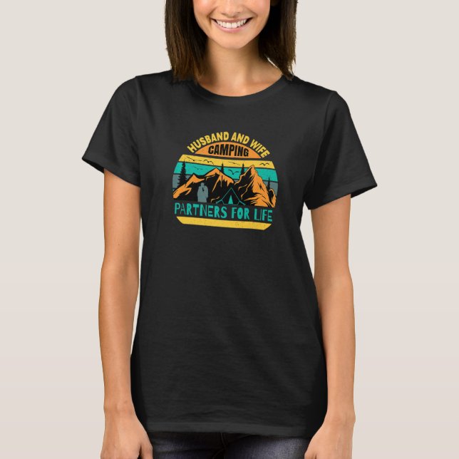 Camiseta Marido E Parceiros Para Campos De Esposa Para Vida (Frente)