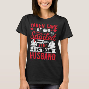 Camiseta Marido eletricista tomado conta por Me Electric