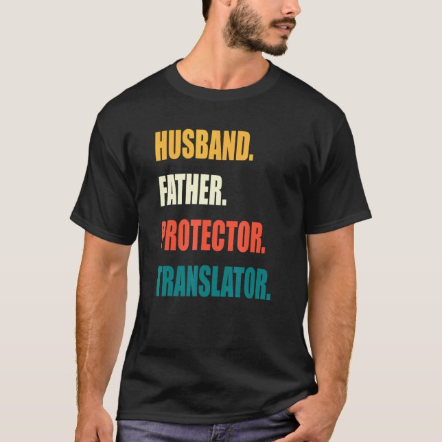 Camiseta Marido Pai Protetor Tradutor (Frente)