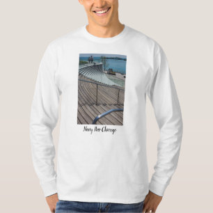 Camiseta Marinho por Escadas