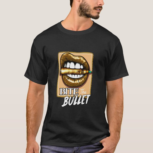 Camiseta Marrrom Morde A Bala Marrom Gráfico (Frente)