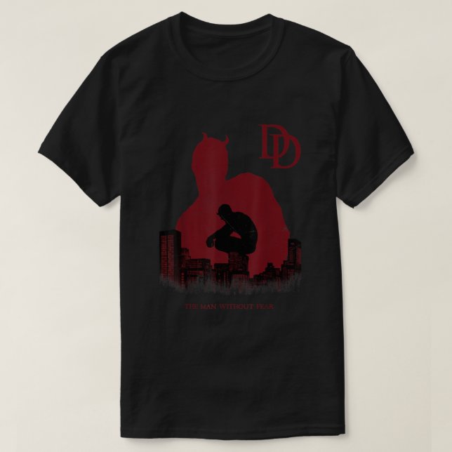 Camiseta Marvel Daredevil Um Homem Sem Medo Está Quebrado (Frente do Design)
