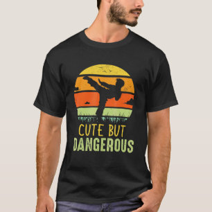Camiseta Mas Mestre de Karate Estudante de Karate Perigoso