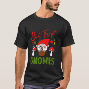 Camiseta Mas Primeiro Gnômes Jardim Caprichoso Divertido