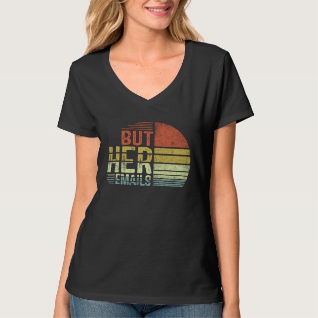 Camiseta Mas Seus Emails  Meme Dito Político Bandeira Ameri (Frente)