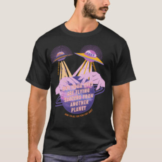 Camiseta Mas Seus Olhos Estão Voando Com Sauceristas Arte L