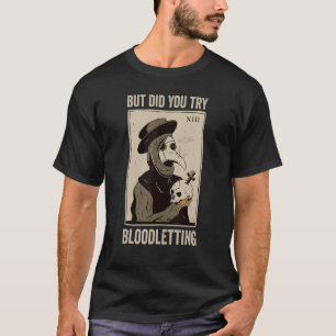 Camiseta Máscara de Médico da Peste Capuz Cartão Tarot Stea
