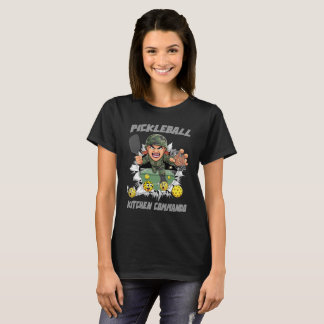 Camiseta Mascote Comando da Cozinha de Pickleball Engraçado