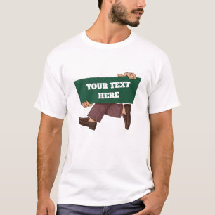 Camiseta Mascote Vintage Segurando Placa com Texto Personal
