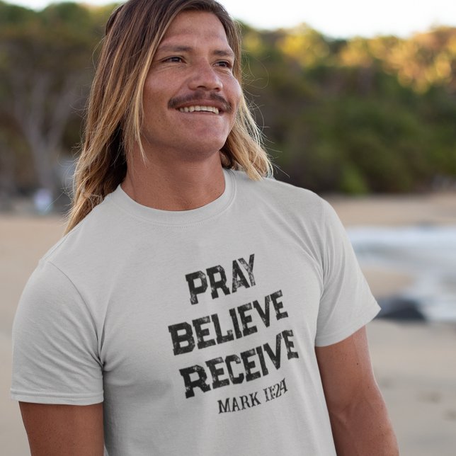 Camiseta masculina cristã 'Ore, Acredite, Receba' (Criador carregado)