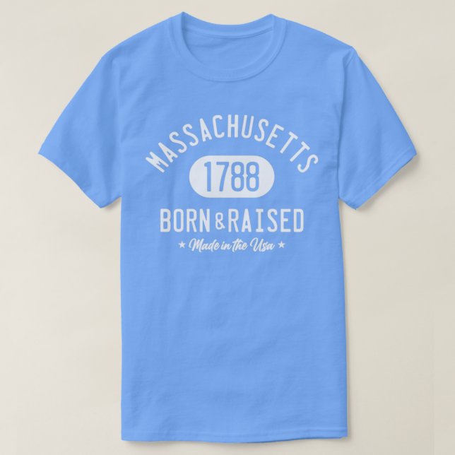 CAMISETA MASSACHUSETTS NASCER E LEVANTADO (Frente do Design)