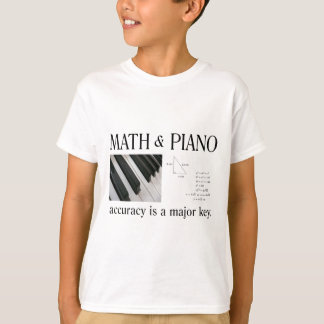 Camiseta matemática e chave principal do piano