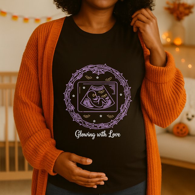 Camiseta Maternidade de Halloween brilhando com amor (Criador carregado)