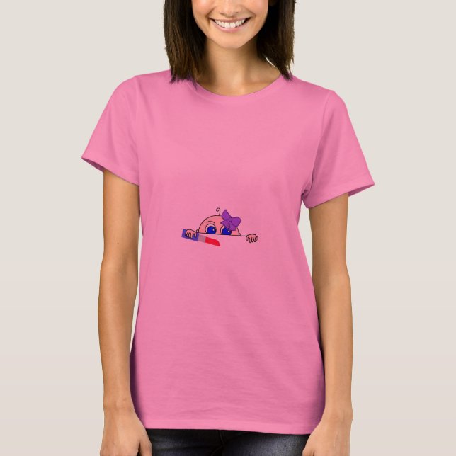Camiseta Maternidade De Peeking Da Baby Girl (Frente)