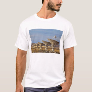 Camiseta Matriz Muito Grande aka Observatório Nacional de R