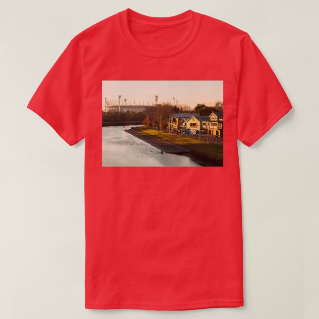 Camiseta MCG com barcos (Frente do Design)