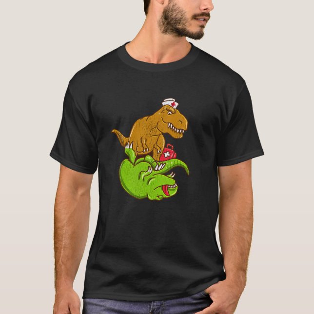 Camiseta Medical TRex Performing CPR EMT Nurse Doctor Dinos (Frente)