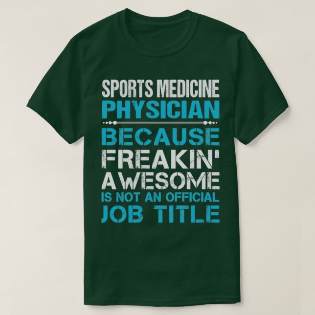 Camiseta Medicina Esportiva Médica Estranho Trabalho Fantás (Frente do Design)