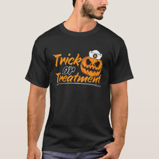 Camiseta Médico Halloween Trick Ou Tratar Médico De Saúde