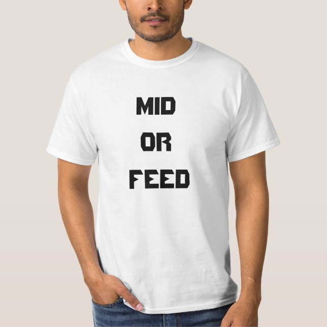 CAMISETA MÉDIO OU ALIMENTAÇÃO (Frente)