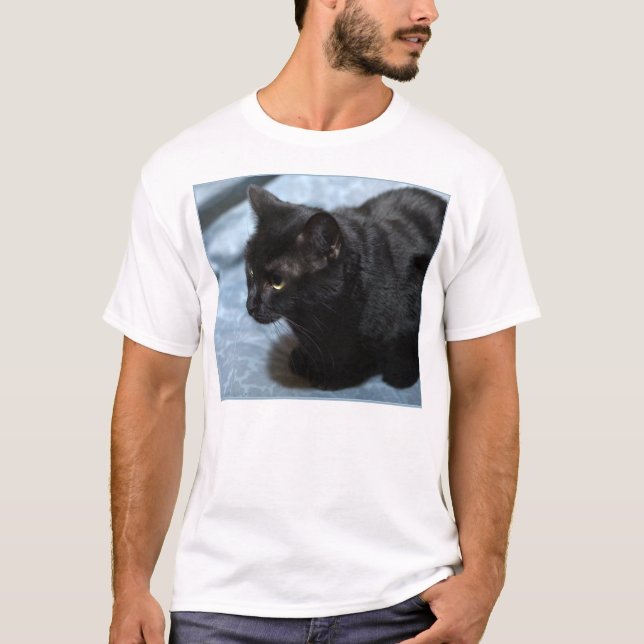 Camiseta Meia-noite no azul (gato preto) (Frente)
