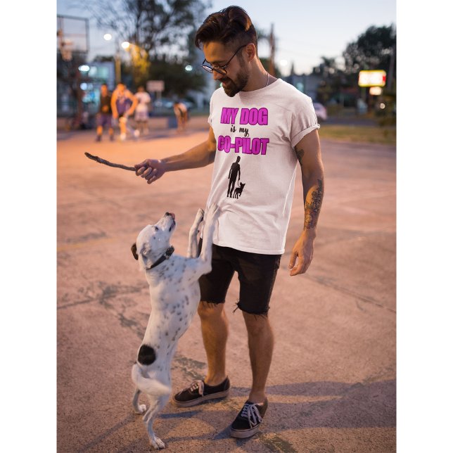Camiseta Mein Hund ist mein Partner Pink Modernes Design (Criador carregado)
