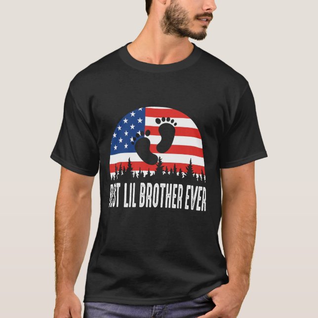 Camiseta Melhor Irmão Lil Bandeira Ever EUA (Frente)