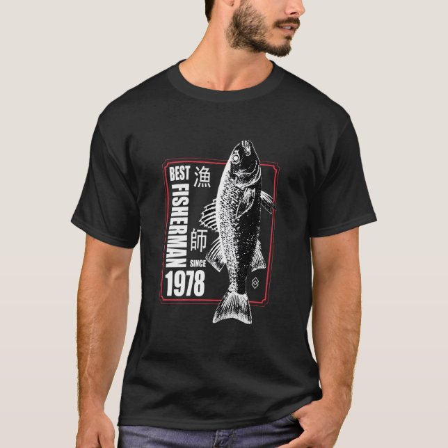 Camiseta Melhor Pescador Desde 1978 Pescando 45º 45 (Frente)