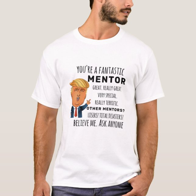 Camiseta Melhor Presente de Aniversário do Mentor Engraçado (Frente)