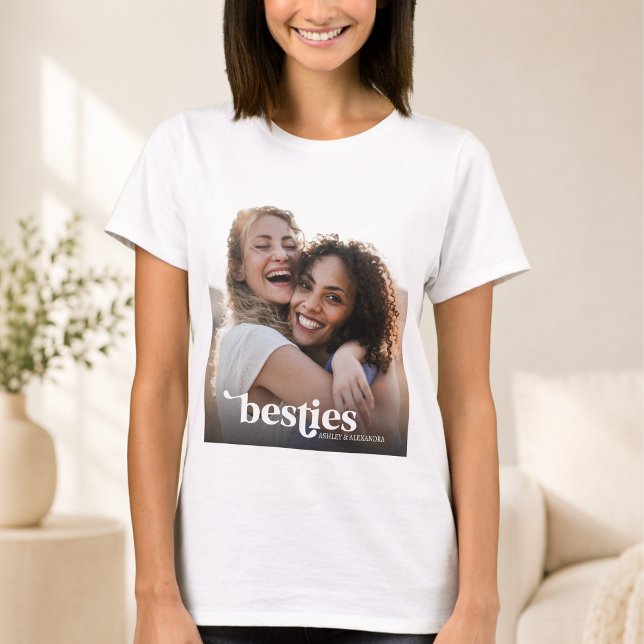 Camiseta Melhores Amigas Foto Personalizada (fun stylish elegant typography besties custom photo t-shirt with custom names gift for best friend)