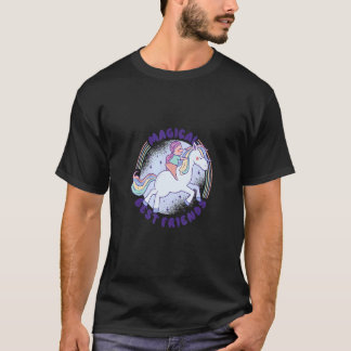 Camiseta Melhores Amigas Mágicas Com Garota Montando um Cav