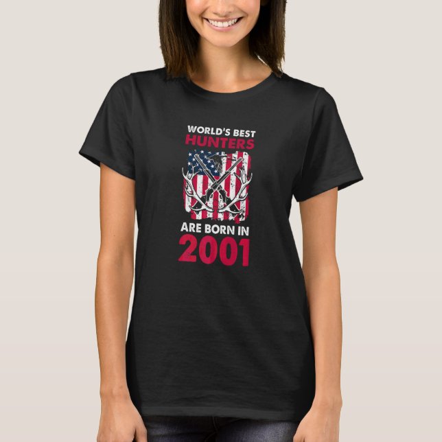 Camiseta Melhores Caçadores Nascidos Em 2001 Caça a Veados  (Frente)