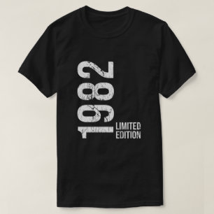 Camiseta Melhores de 1982 Celebrando 44 Anos de Personagem